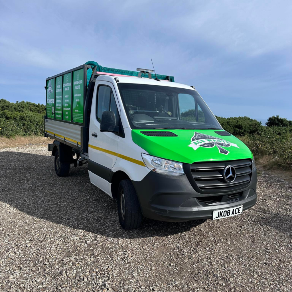 CE WASTE - WASTE CLEARANCE SERVICES ISLE OF WIGHT